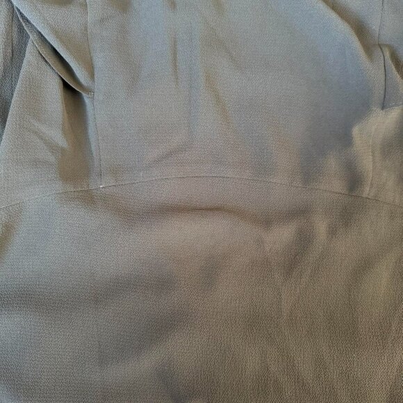 Maggy London Flutter Sleeve Crepe Sheath Dress | Black | Womens Size 4 - Picture 4 of 5